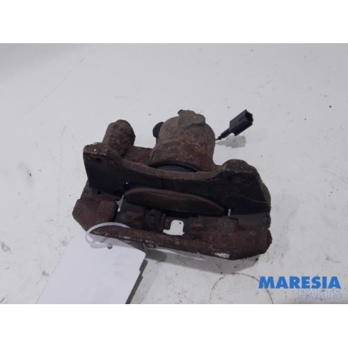 Fiat - 500 - Front brake calliper, left