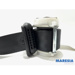 Fiat - 500 - Sicherheitsgurt links hinten