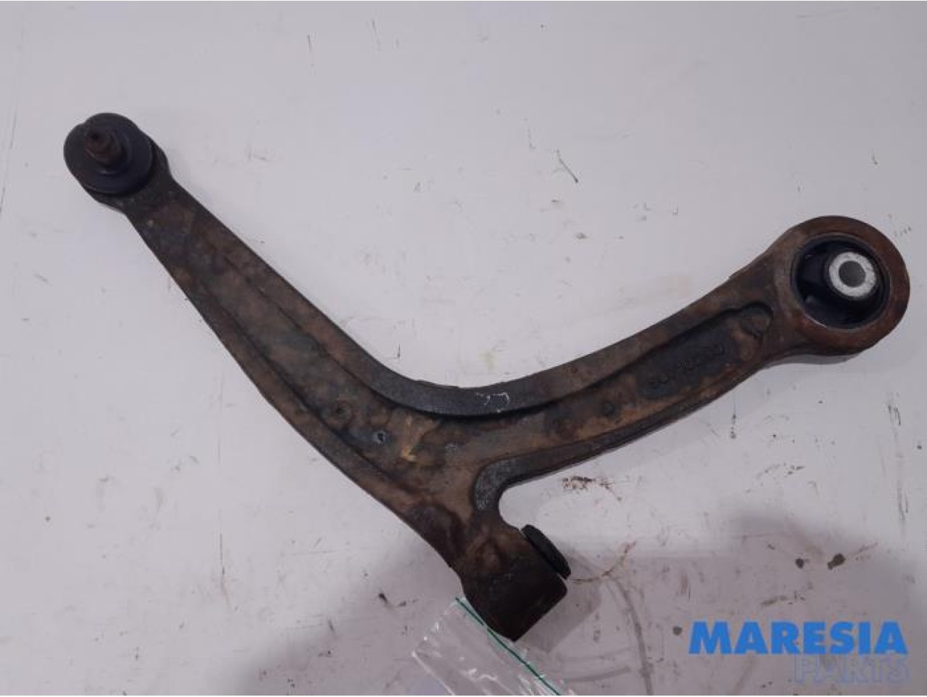 Fiat - 500 - Front lower wishbone, right