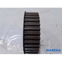 Renault - Clio - Camshaft sprocket