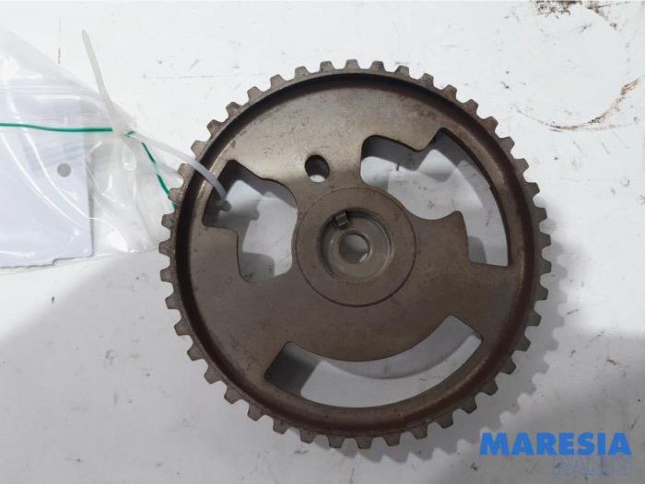 Peugeot - 308 - Camshaft sprocket