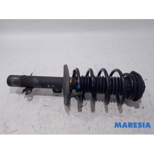 Peugeot - 208 - Front shock absorber rod, left