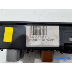 Renault - Espace - Multi-functional window switch