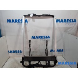 Peugeot - 3008 - Sliding headliner mechanism