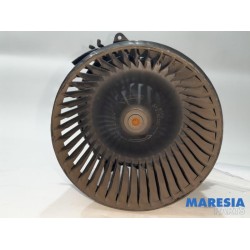 Renault - Clio - Heating and ventilation fan motor