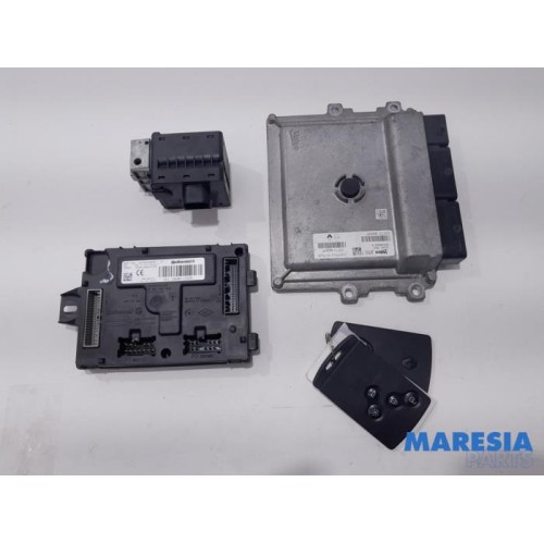 Renault - Clio - Engine management computer