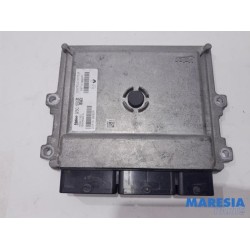 Renault - Clio - Engine management computer