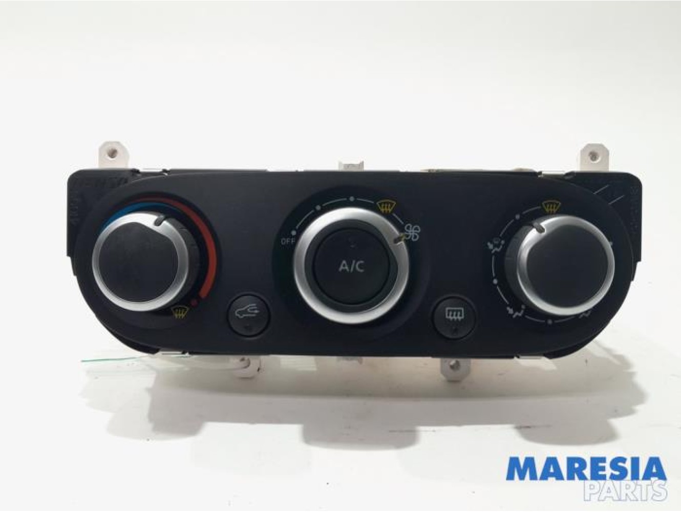 Renault - Clio - Panneau de commandes chauffage