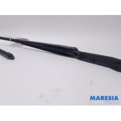 Renault - Espace - Front wiper arm