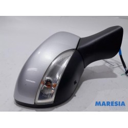 Renault - Clio - Wing mirror, right