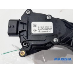 Renault - Clio - Throttle pedal position sensor
