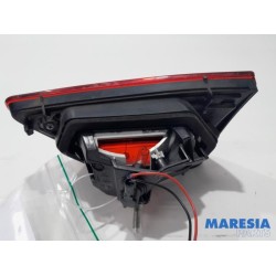 Renault - Clio - Taillight, left