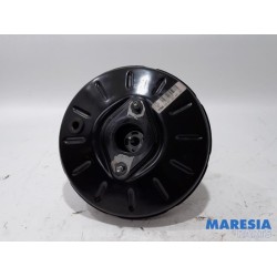 Renault - Captur - Brake servo