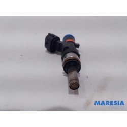 Renault - Clio - Injector (petrol injection)
