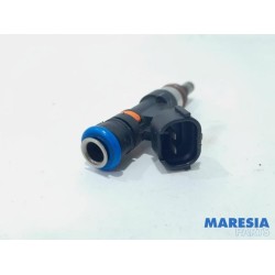 Renault - Clio - Injector (petrol injection)