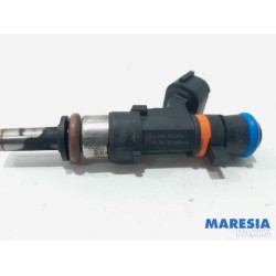 Renault - Clio - Injector (petrol injection)
