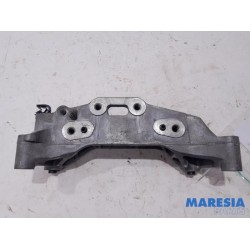 Citroen - C3 - Engine mount