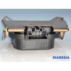 Peugeot - 208 - Rain sensor