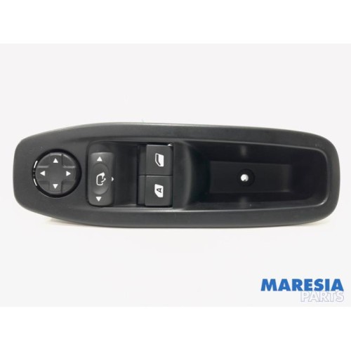 Peugeot - 208 - Multi-functional window switch