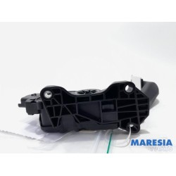 Peugeot - 208 - Throttle pedal position sensor