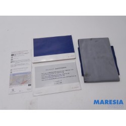 Peugeot - 208 - Instruction Booklet