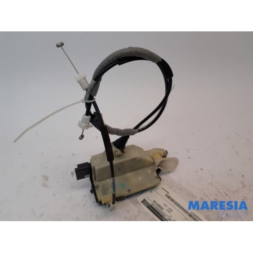 Peugeot - 208 - Door lock mechanism 2-door, left