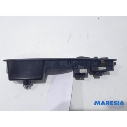 Fiat - Punto - Multi-functional window switch