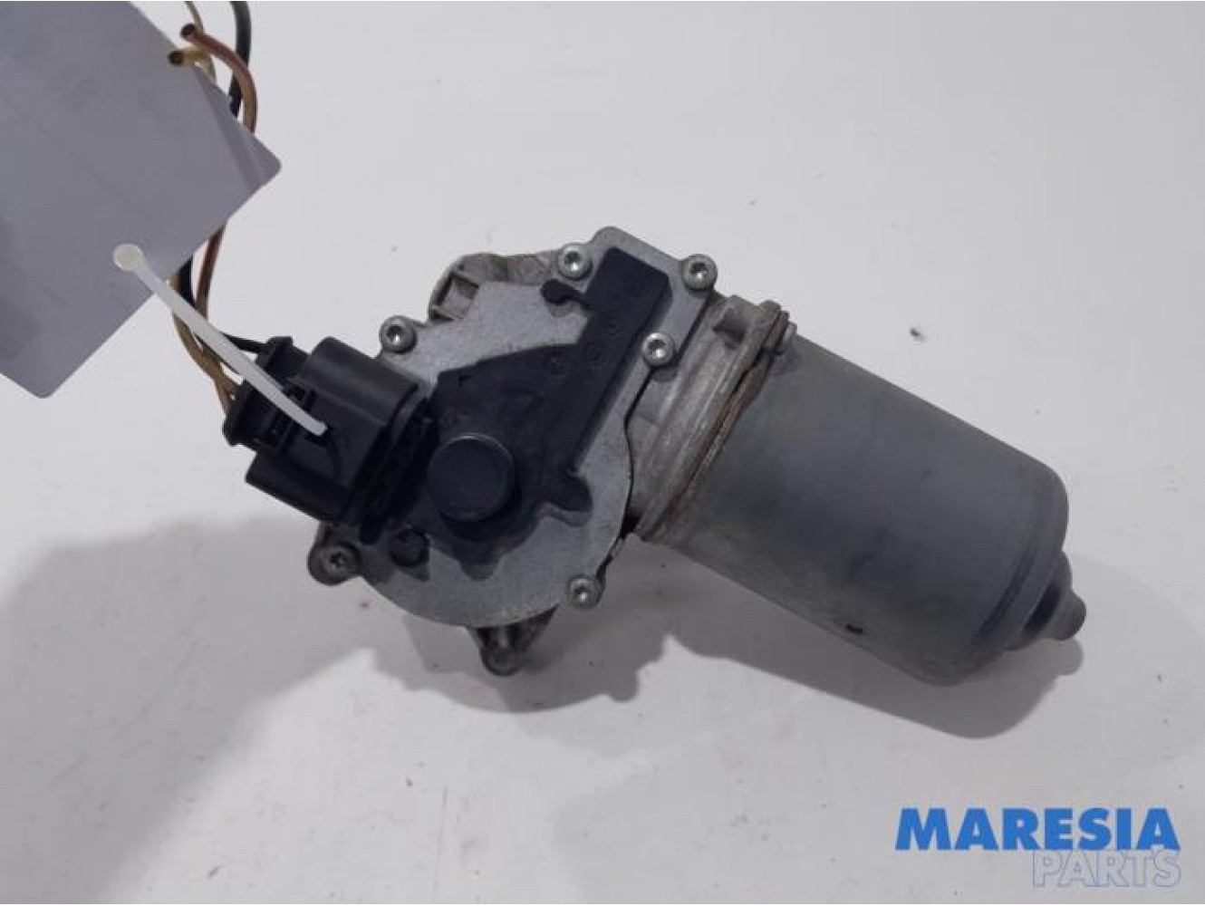 Fiat - Punto - Front wiper motor