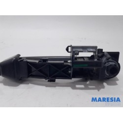 Renault - Trafic - Minibus/van rear door handle