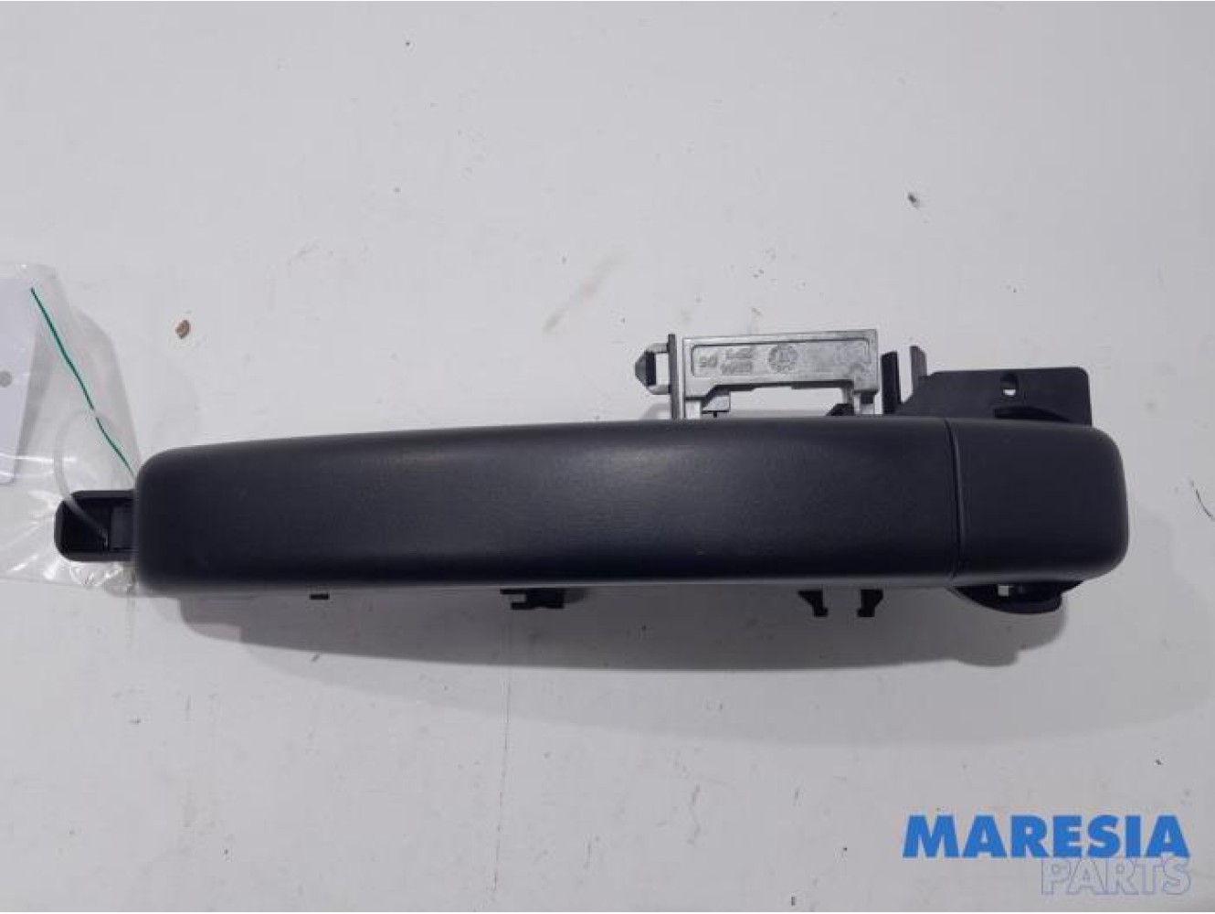 Renault - Trafic - Door handle 2-door, right