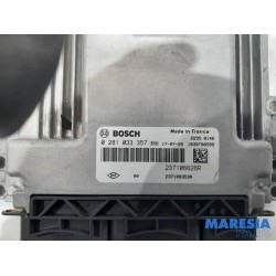 Renault - Trafic - Engine management computer