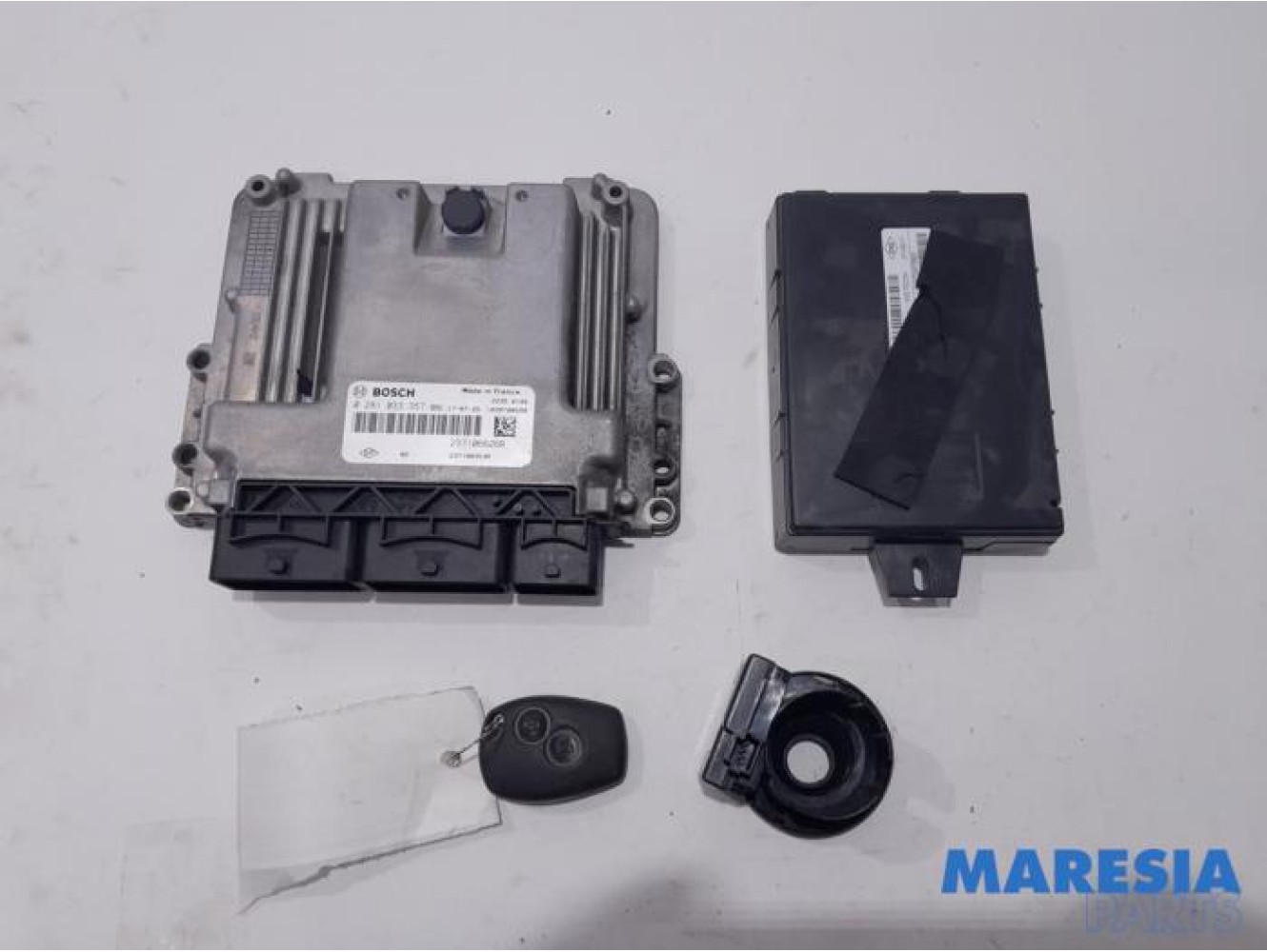 Renault - Trafic - Engine management computer