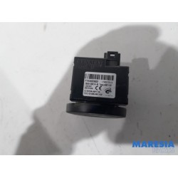 Renault - Trafic - Engine management computer