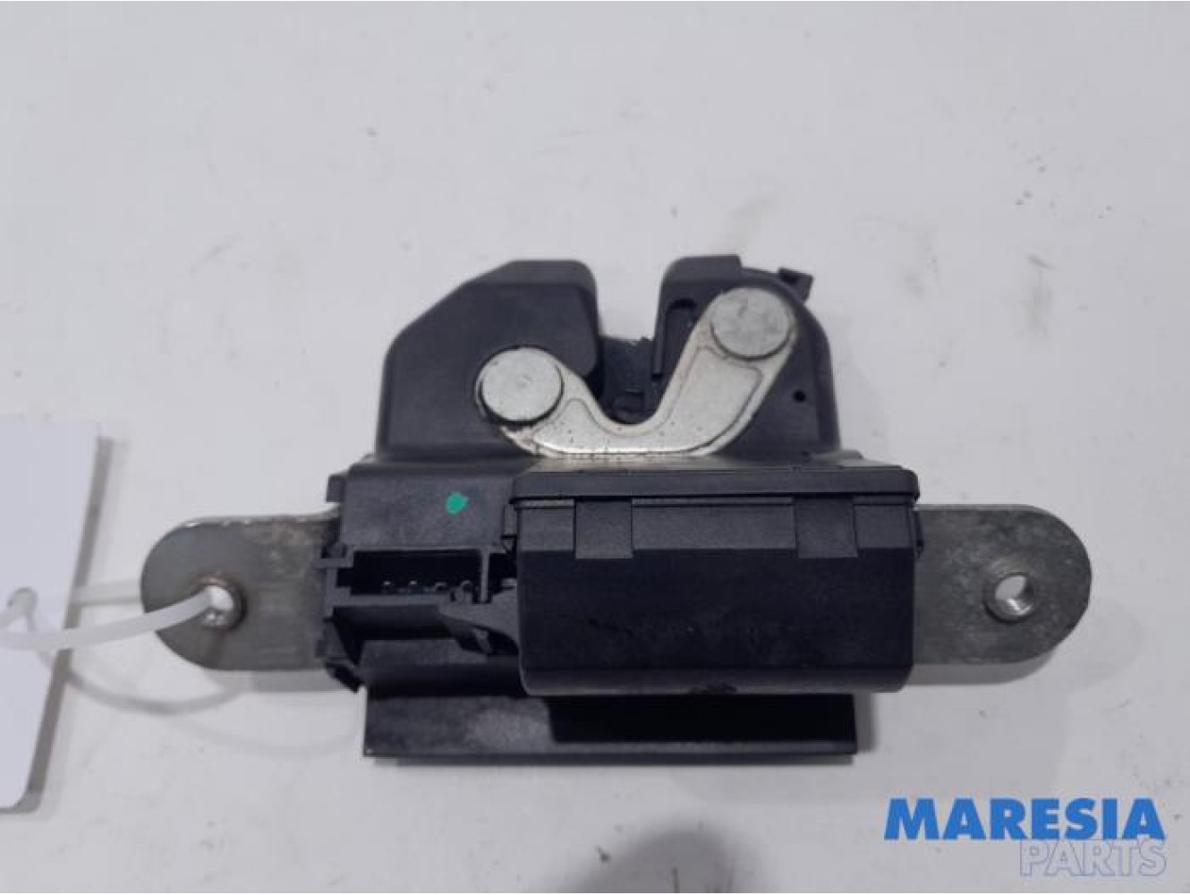 Fiat - Punto - Tailgate lock mechanism