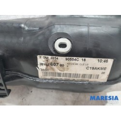 Peugeot - Expert - Tank