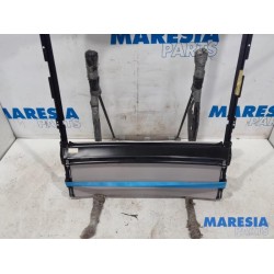 Citroen - C5 - Sliding headliner mechanism
