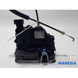 Fiat - Punto - Front door lock mechanism 4-door, right