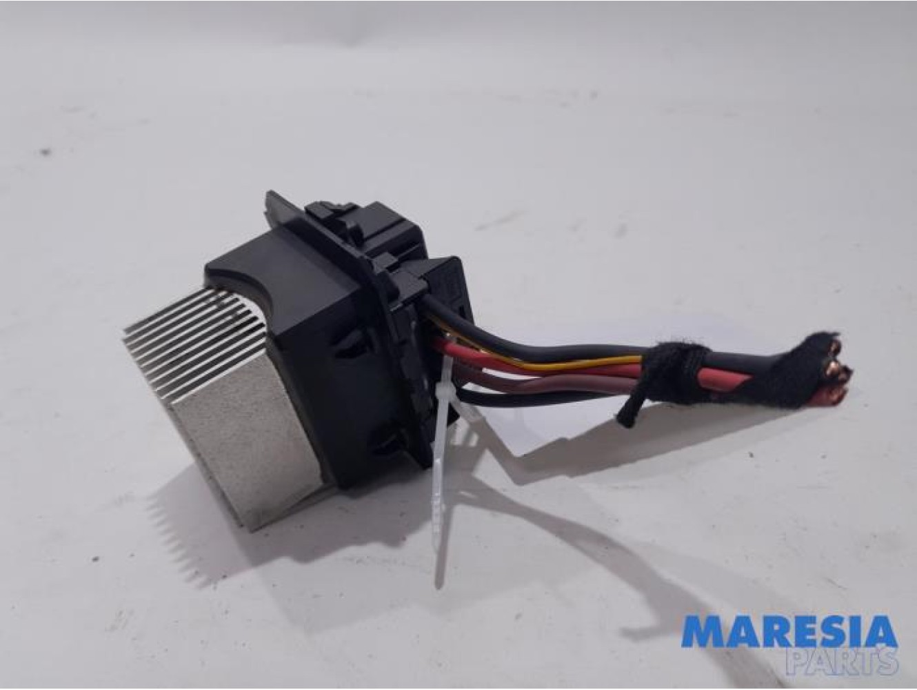 Renault - Trafic - Heater resistor
