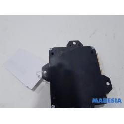 Renault - Trafic - Central door locking module
