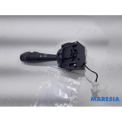 Renault - Trafic - Indicator switch