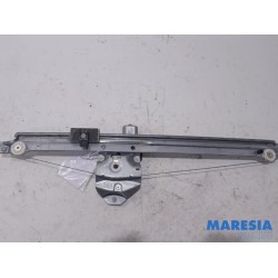 Renault - Trafic - Fenstermechanik 2-türig rechts vorne