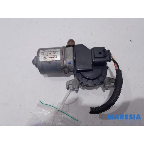 Fiat - Panda - Front wiper motor