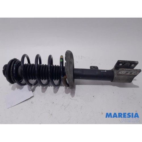 Peugeot - 3008 - Front shock absorber rod, left
