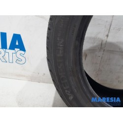 Renault - Scenic - Tyre