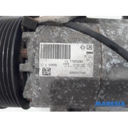 Renault - Clio - Air conditioning pump