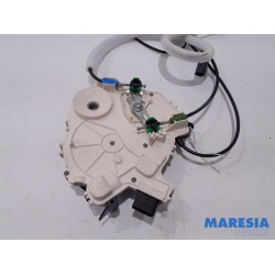Peugeot - Expert - Minibus/van rear door lock mechanism