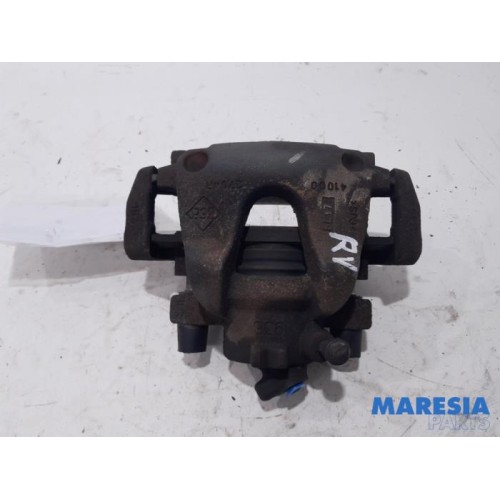 Renault - Clio - Front brake calliper, right