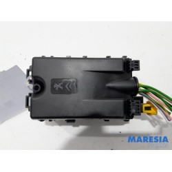 Peugeot - Expert - Fuse box
