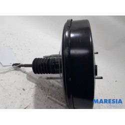 Renault - Trafic - Brake servo