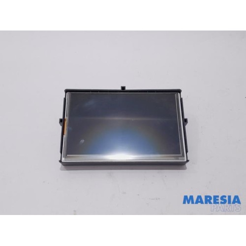Renault - Captur - Navigation Display